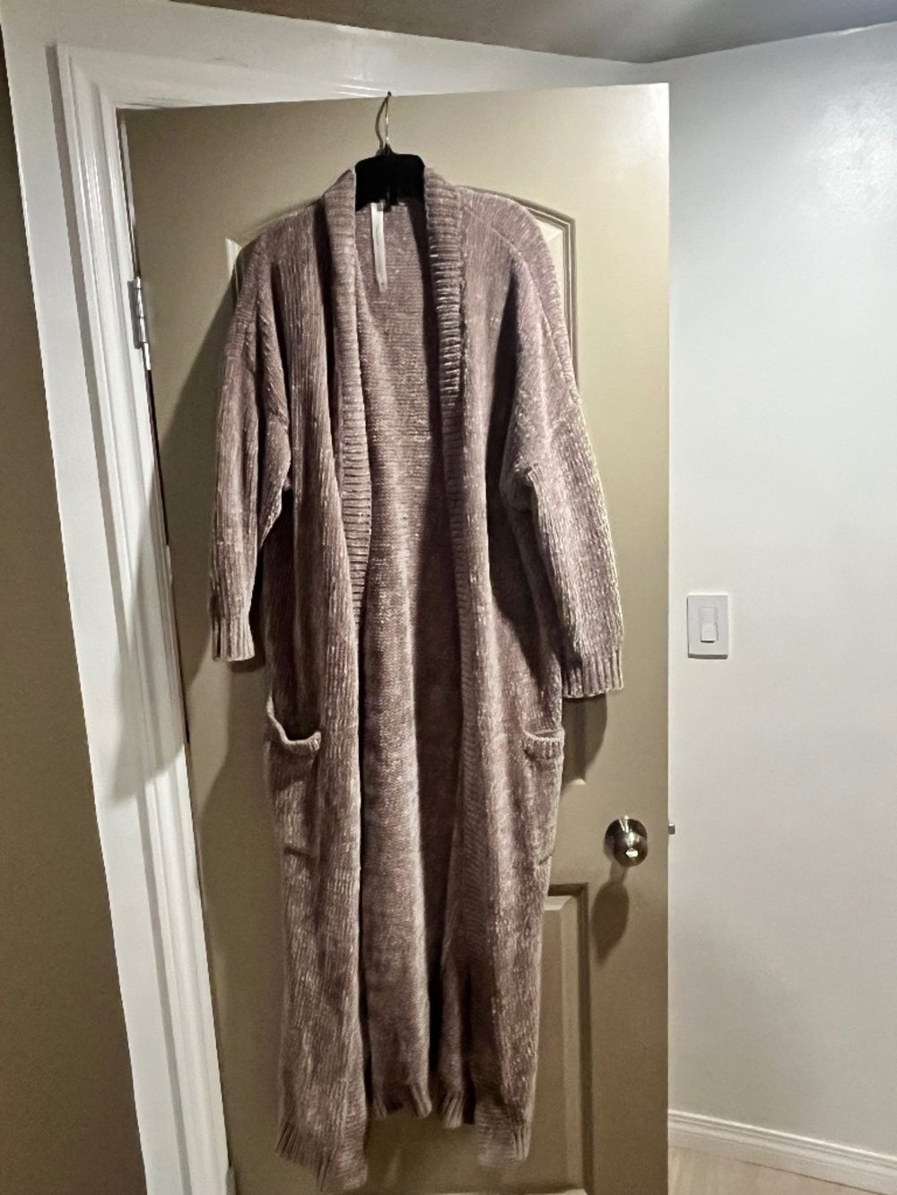 The Group by aritzia cardigan